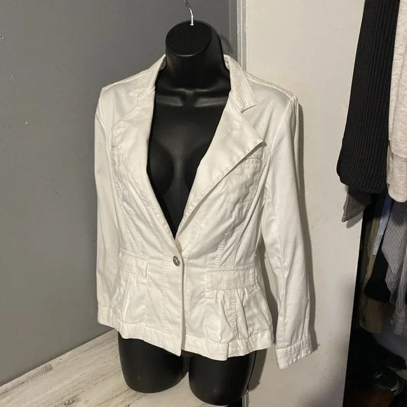 White House Black Market Women's Jacket Light 1 Button Size‎ 6 - Picture 2 of 6